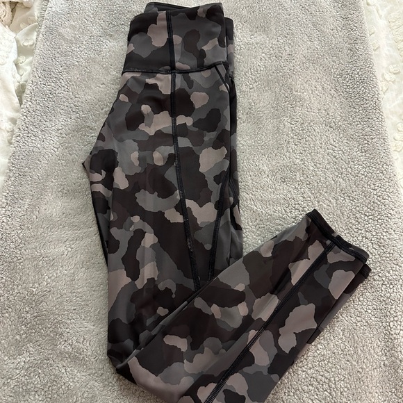 Athleta Camo Leggings - Picture 5 of 6
